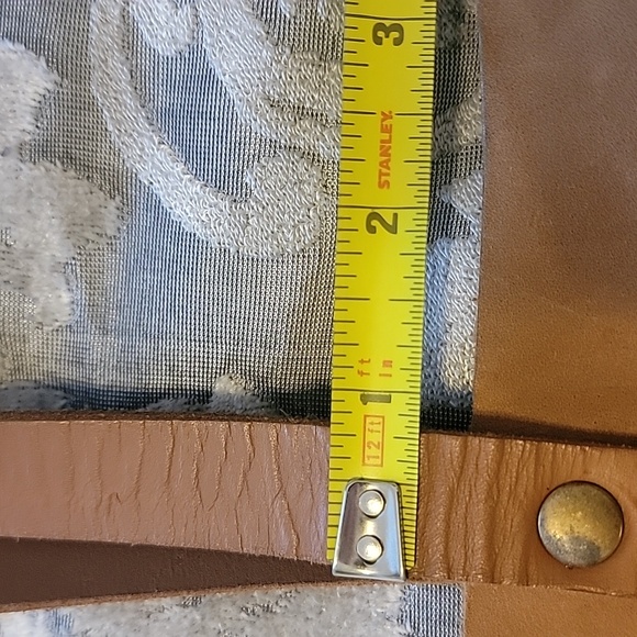 Rich supple genuine leather tote! - Picture 8 of 12